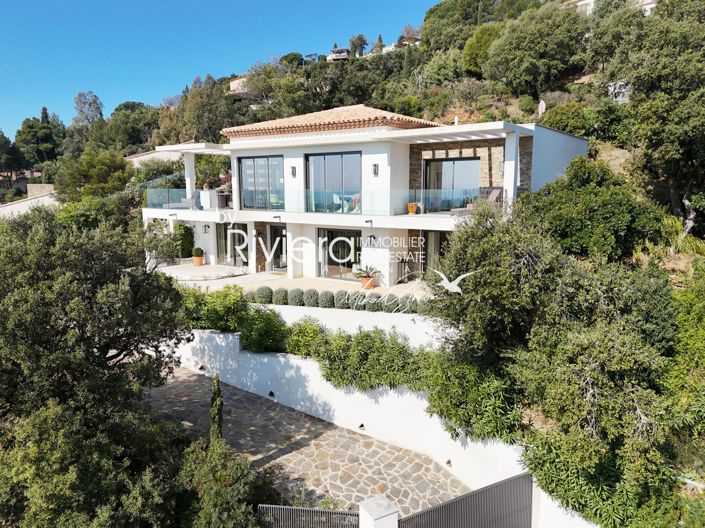 Image No.32-4 Bed House for sale