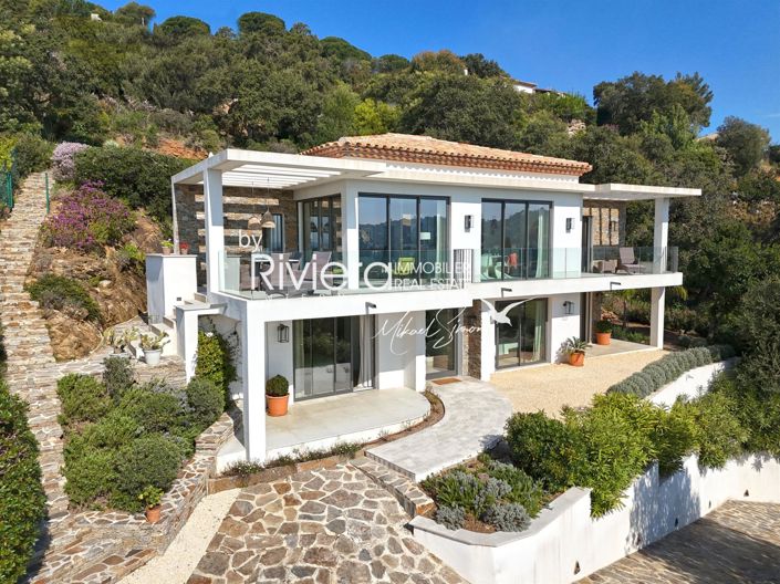 Image No.35-4 Bed House for sale