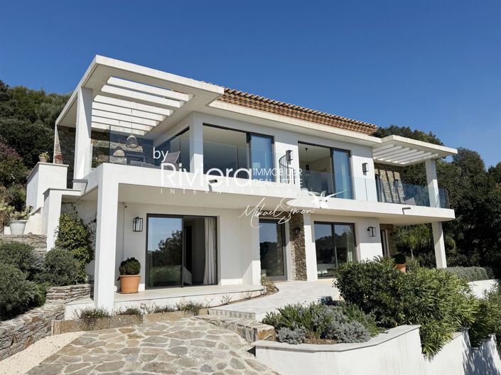 Image No.48-4 Bed House for sale