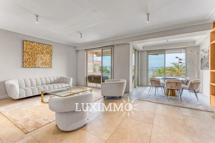 Image No.3-Propriété de 2 chambres à vendre à Cannes