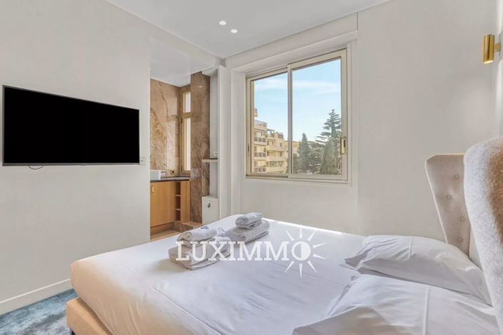 Image No.8-Propriété de 2 chambres à vendre à Cannes