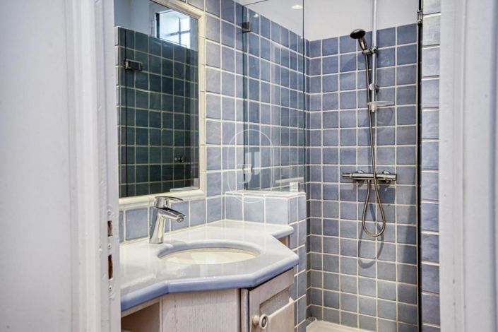 Image No.9-4 Bed House for sale