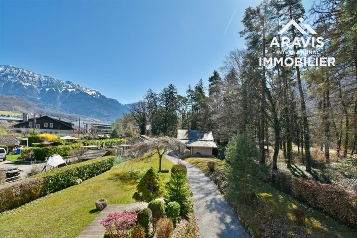 Image No.2-5 Bed House for sale