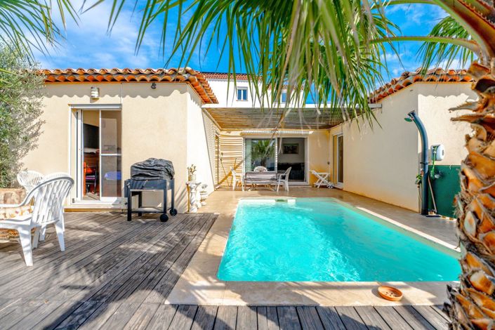 Image No.1-4 Bed House for sale