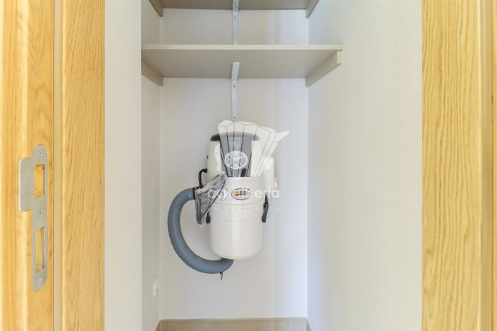 Image No.10-Appartement de 2 chambres à vendre à Lagos