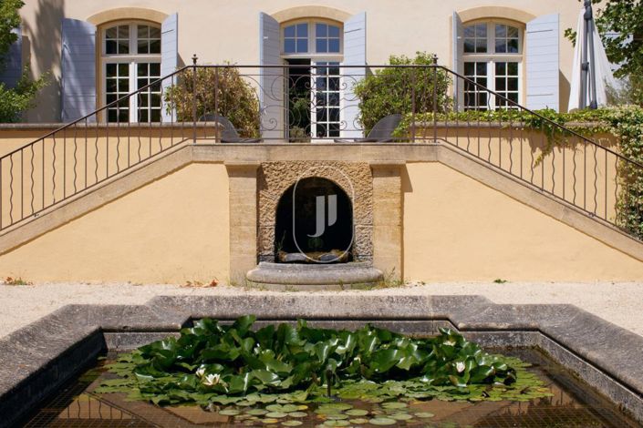 Image No.4-8 Bed House for sale