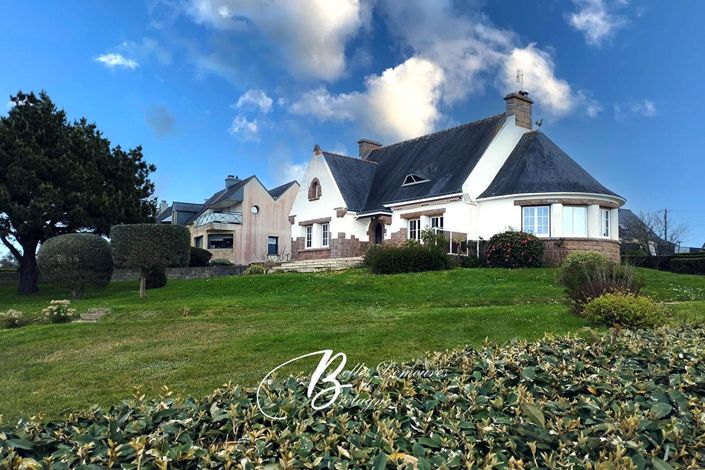 Image No.7-5 Bed House for sale