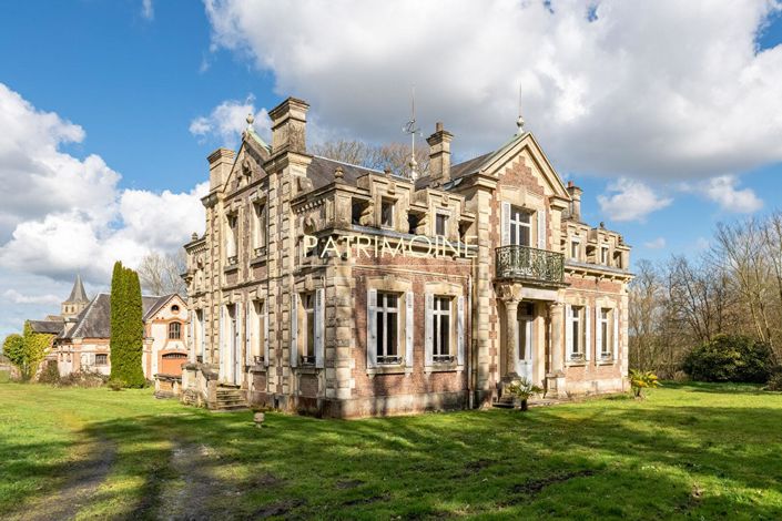 Image No.1-Propriété de 8 chambres à vendre à Cerisy-la-Foret