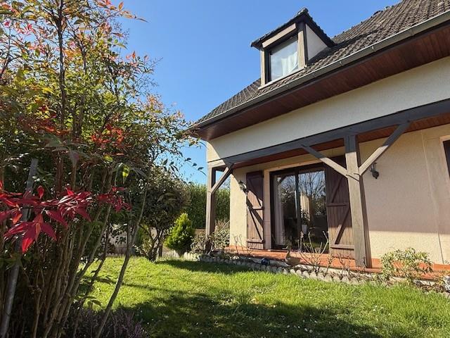 Image No.1-6 Bed House for sale