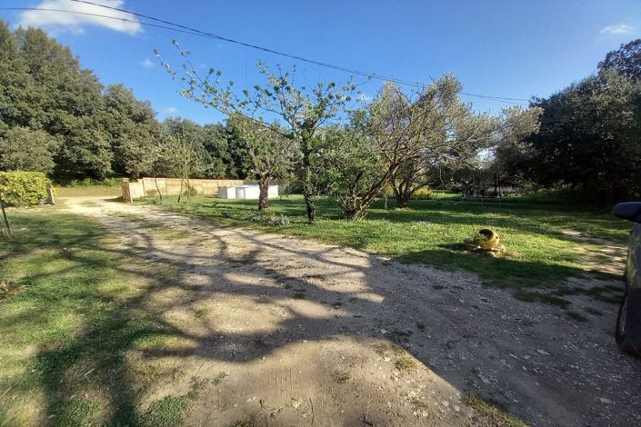 Image No.13-3 Bed House for sale