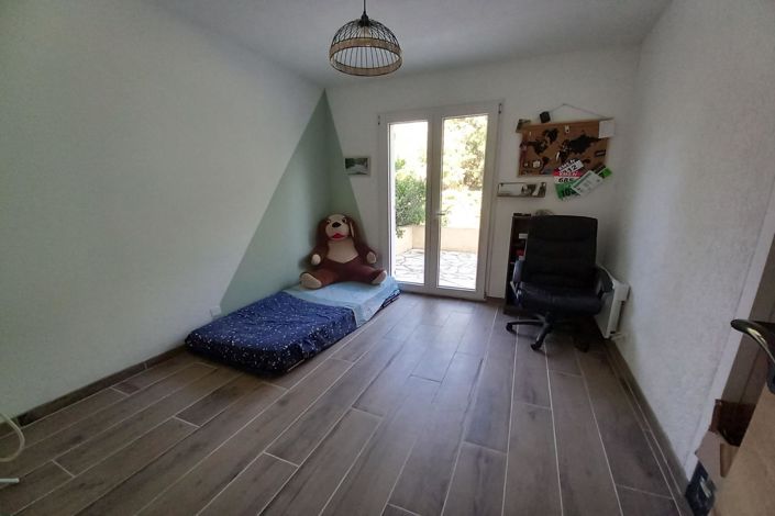 Image No.7-3 Bed House for sale