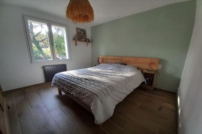 Image No.9-3 Bed House for sale