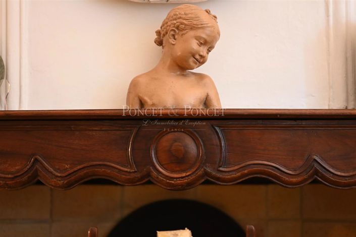 Image No.14-8 Bed House for sale