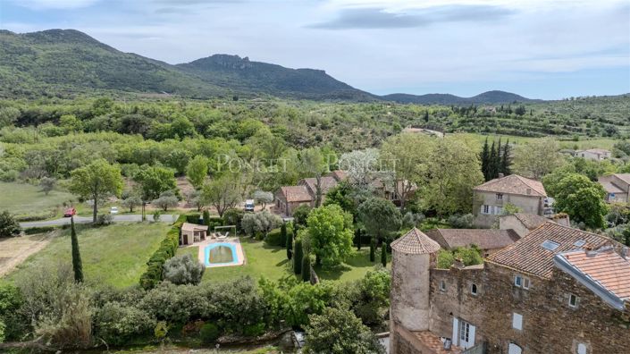 Image No.2-8 Bed House for sale