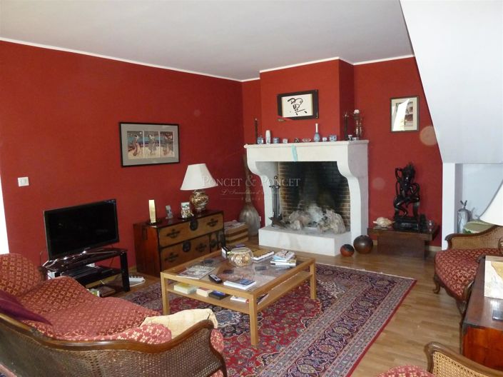 Image No.19-House for sale