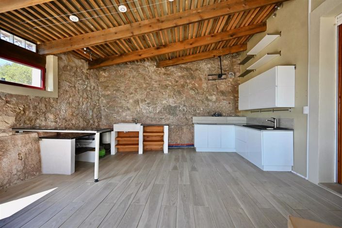 Image No.21-House for sale