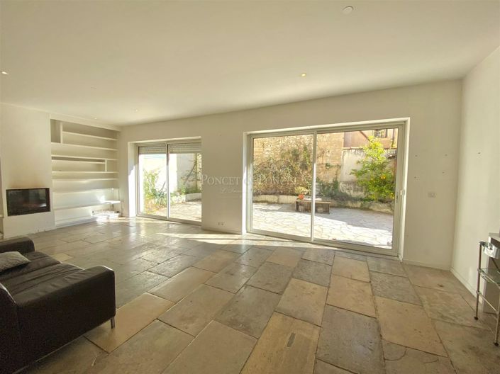 Image No.3-4 Bed Apartment for sale