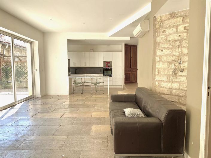 Image No.6-4 Bed Apartment for sale