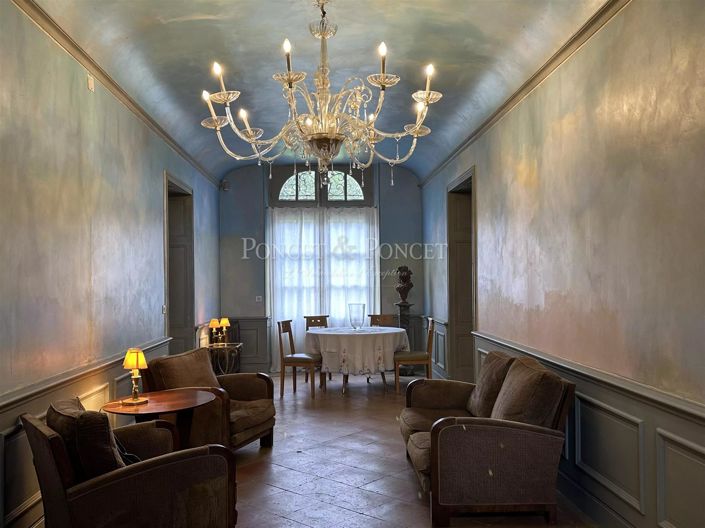 Image No.14-10 Bed House for sale