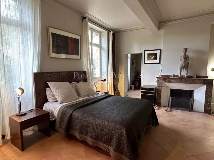 Image No.17-10 Bed House for sale