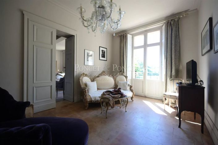 Image No.22-10 Bed House for sale