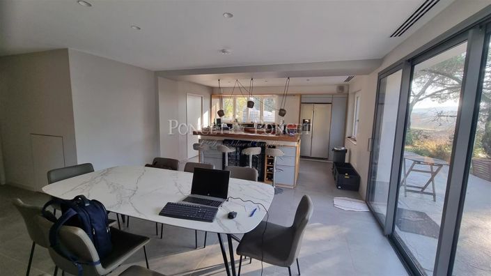 Image No.7-House for sale