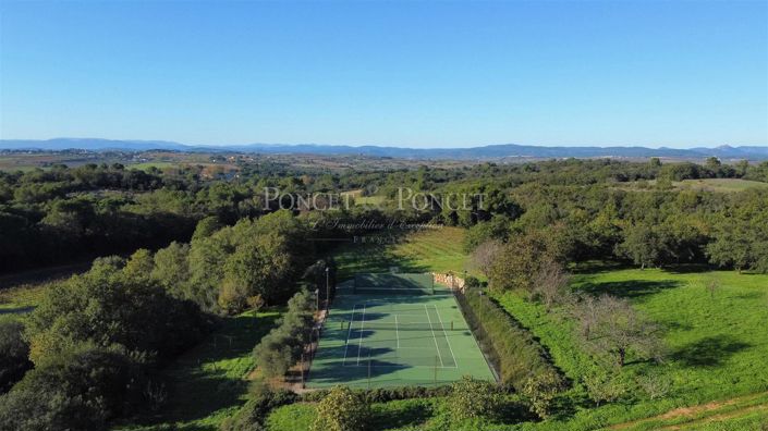 Image No.5-6 Bed House for sale