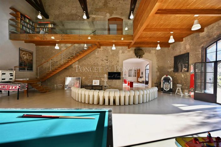 Image No.6-6 Bed House for sale