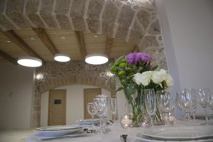 Image No.11-20 Bed House for sale