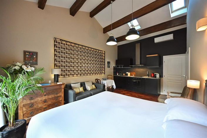 Image No.11-10 Bed House for sale