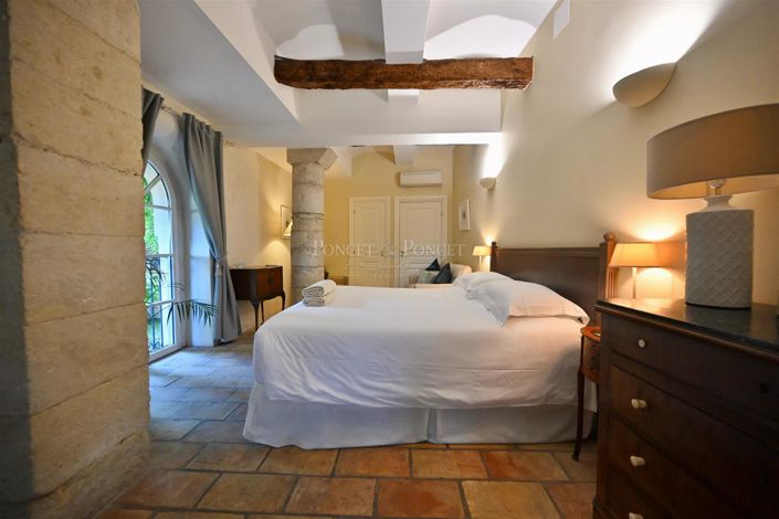 Image No.19-10 Bed House for sale