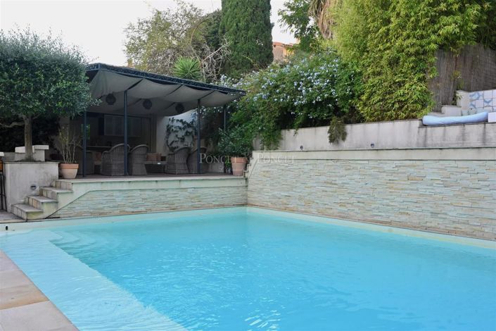 Image No.27-10 Bed House for sale