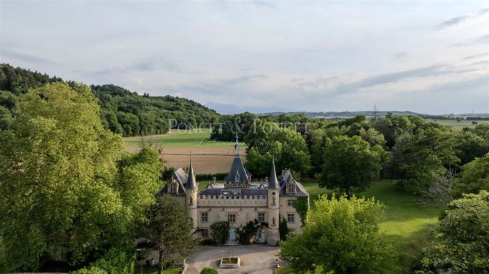 Image No.3-10 Bed House for sale