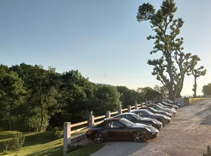 Image No.10-16 Bed House for sale