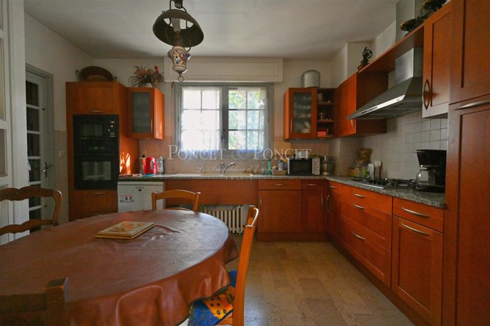 Image No.16-House for sale