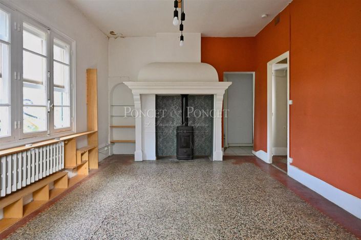 Image No.19-House for sale