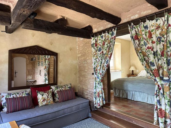 Image No.11-10 Bed House for sale