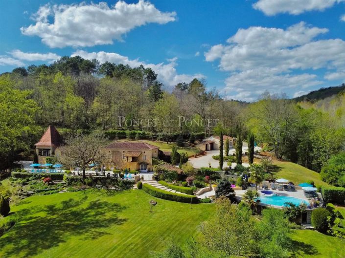 Image No.4-10 Bed House for sale