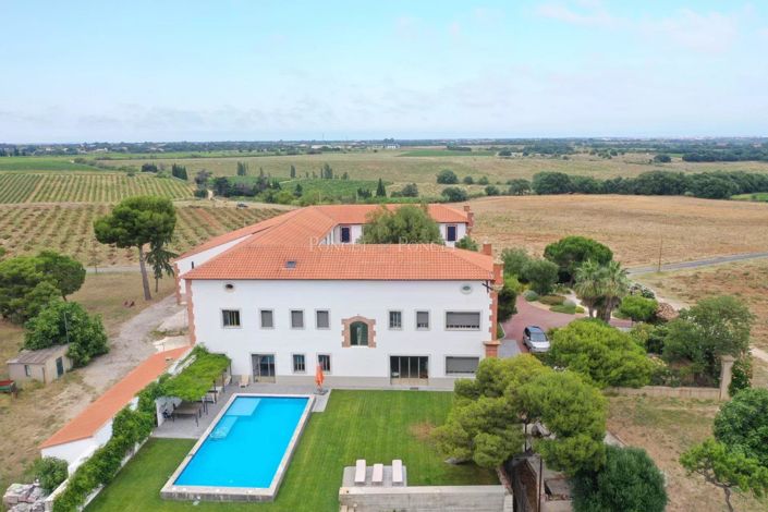 Image No.3-3 Bed House for sale