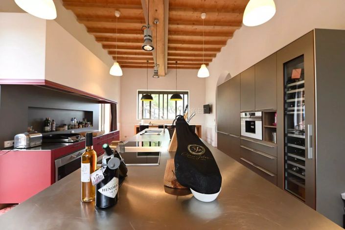 Image No.8-3 Bed House for sale