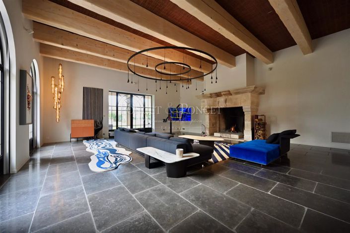 Image No.13-5 Bed House for sale