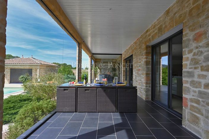 Image No.22-4 Bed House for sale