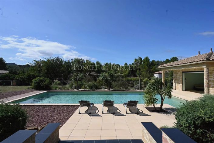 Image No.29-4 Bed House for sale