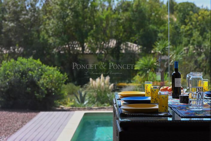 Image No.6-4 Bed House for sale