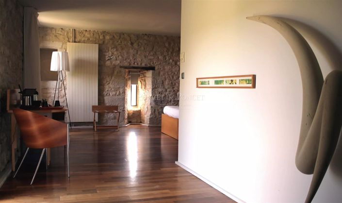 Image No.16-19 Bed House for sale