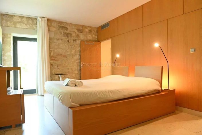 Image No.26-19 Bed House for sale