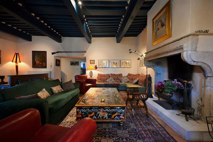 Image No.10-4 Bed House for sale