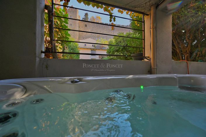 Image No.26-4 Bed House for sale