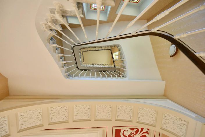 Image No.13-11 Bed House for sale