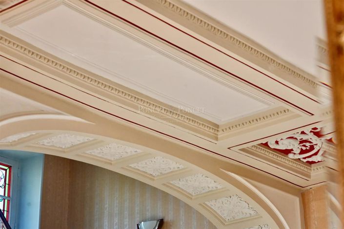 Image No.14-11 Bed House for sale